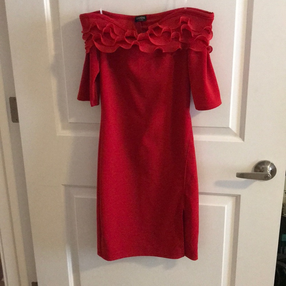 Off the shoulder Red dress!